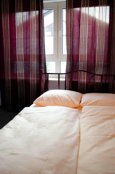 Hostel Nanina Groebenzell Room photo
